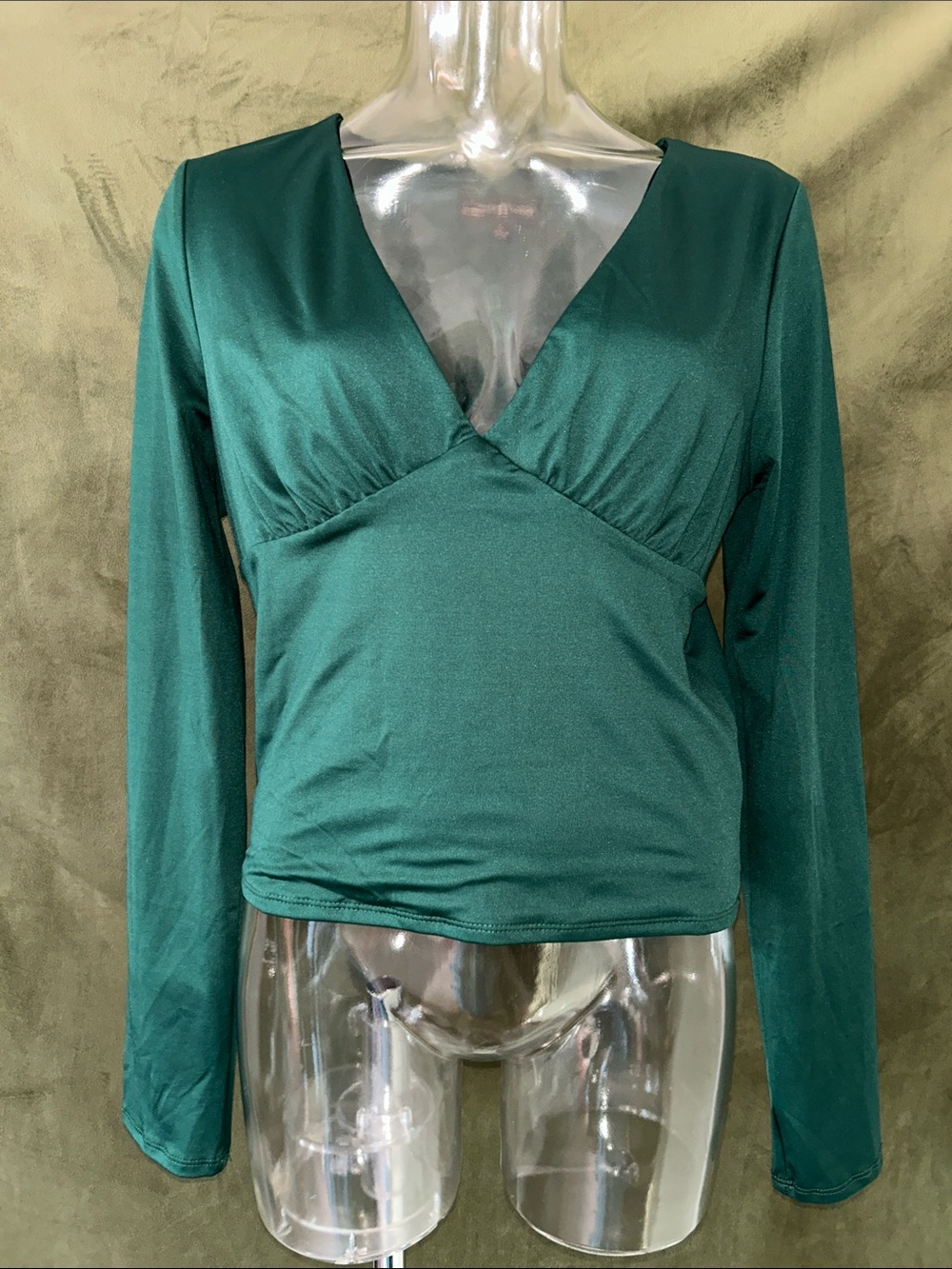 Almost Famous Emerald Green V-Neck Long Sleeve Top